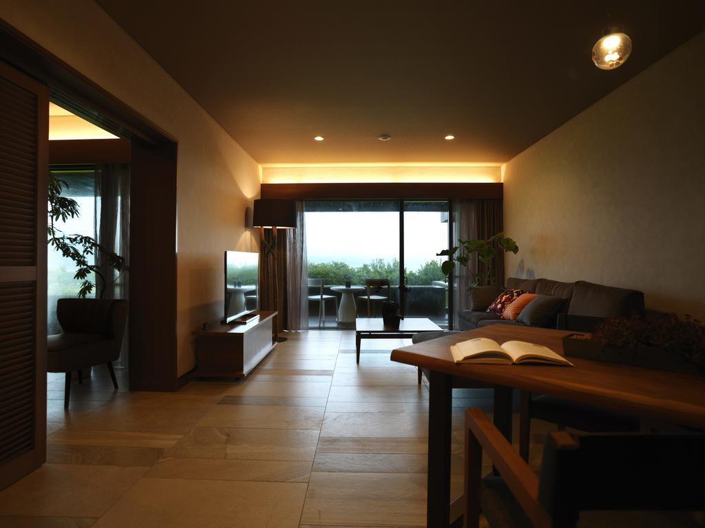 Minamiawaji Hotel Anaga מראה חיצוני תמונה